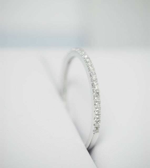 Charming Gold Ring for Any Occasion