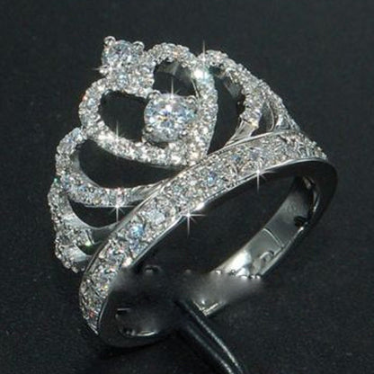 Beautiful Gold Ring with Unique Style