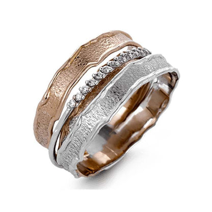 Romantic Gold Ring for Special Moments