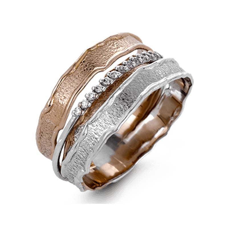 Romantic Gold Ring for Special Moments