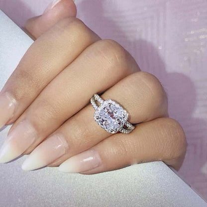 Classic Ring with Timeless Appeal