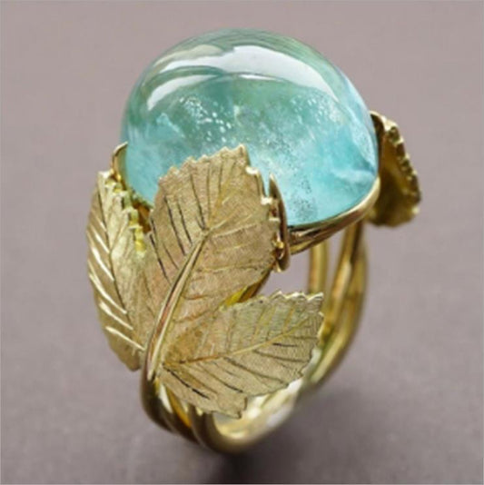 Charming Gold Ring for Any Occasion
