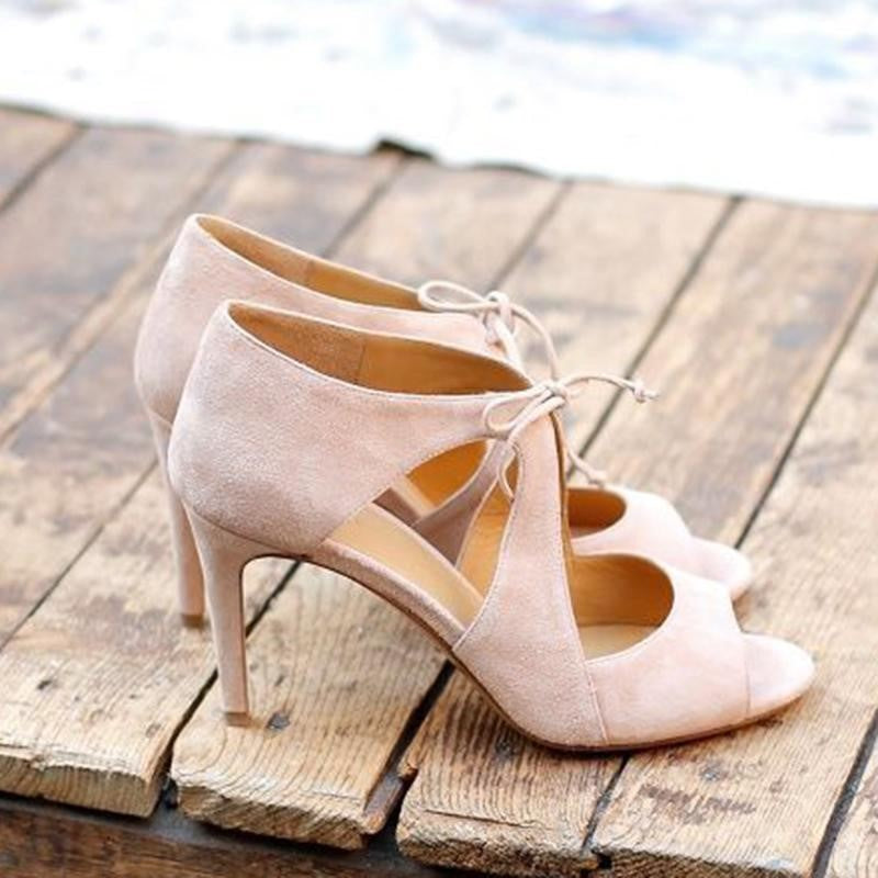 Graceful Orthopedic Sandals for Modern Look