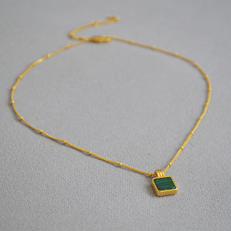 Beautiful Gold Necklace with Unique Style