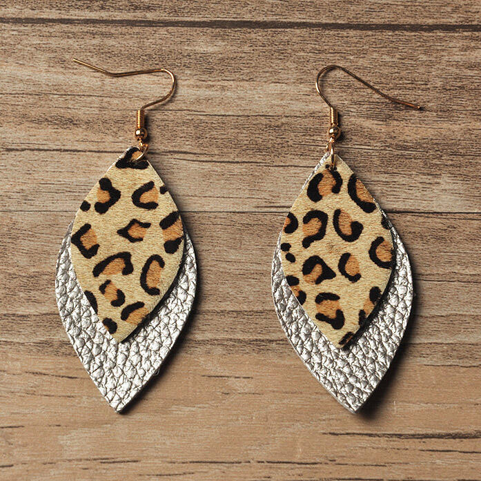 Charming Earring for Any Occasion