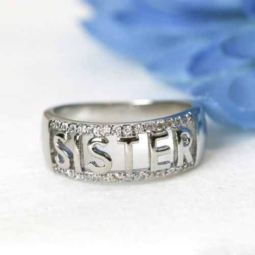 Elegant Gold Ring for Every Occasion