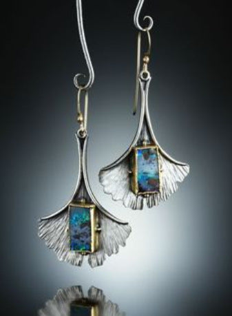 Charming Earring for Any Occasion