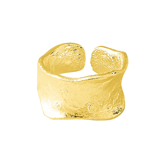 Romantic Gold Ring for Special Moments