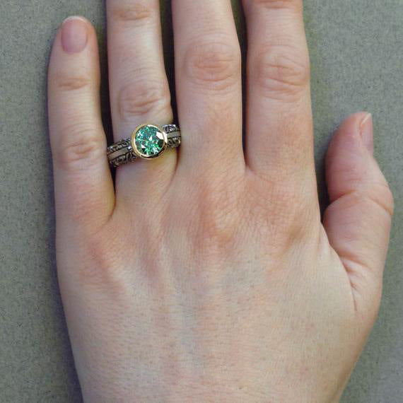 Charming Gold Ring for Any Occasion