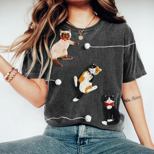 Naughty Kitten Playing With Ball Of Yarn Embroidered Art Crew Neck Retro T-Shirt elevenforest