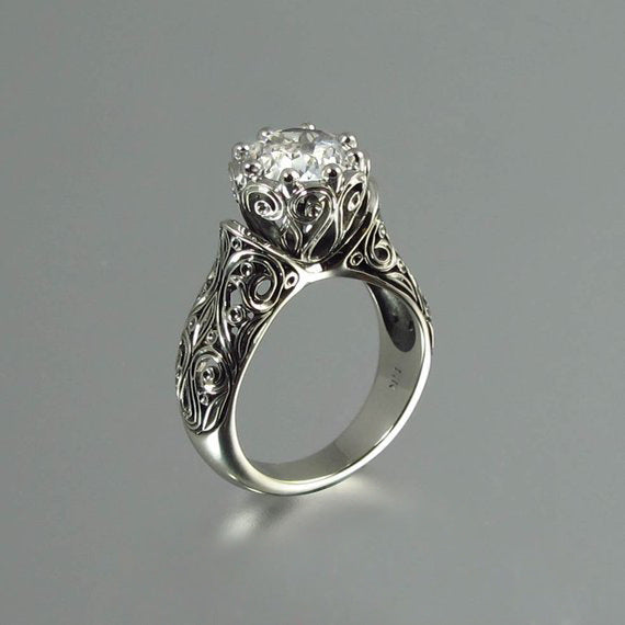 Classic Ring with Timeless Appeal
