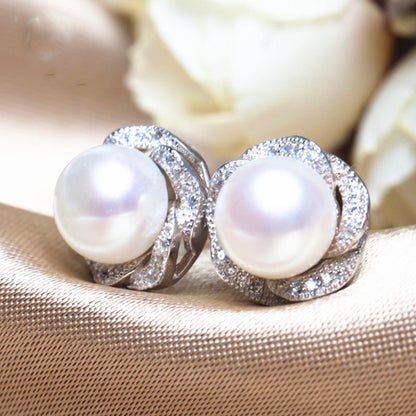 Delicate Artisan Pearl Earring