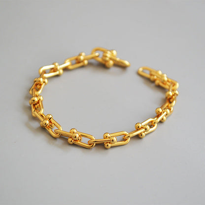 Charming Gold Bracelet for Any Occasion