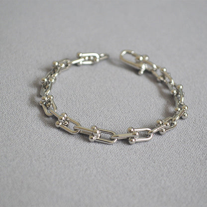 Charming Gold Bracelet for Any Occasion