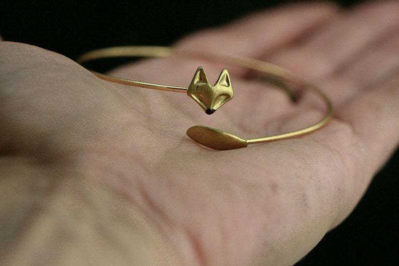 Beautiful Bracelet with Unique Style