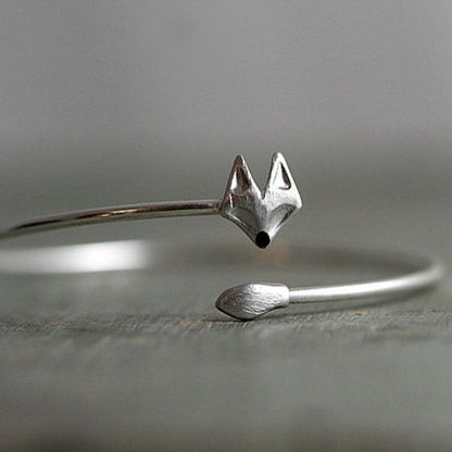 Beautiful Bracelet with Unique Style