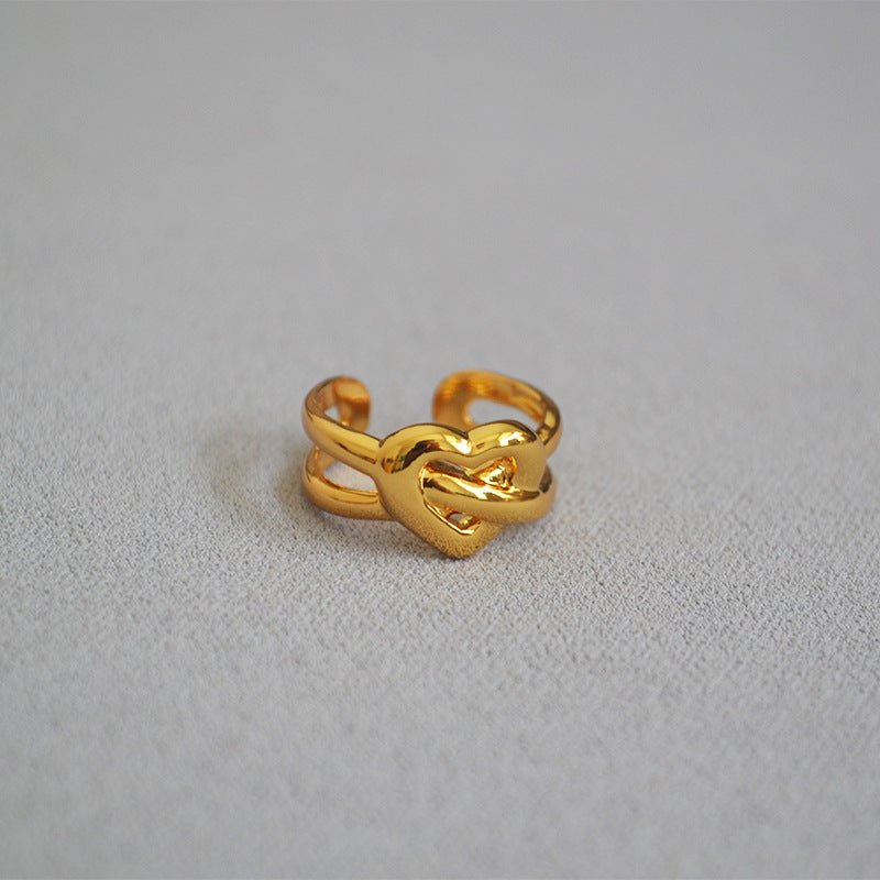Romantic Gold Ring for Special Moments