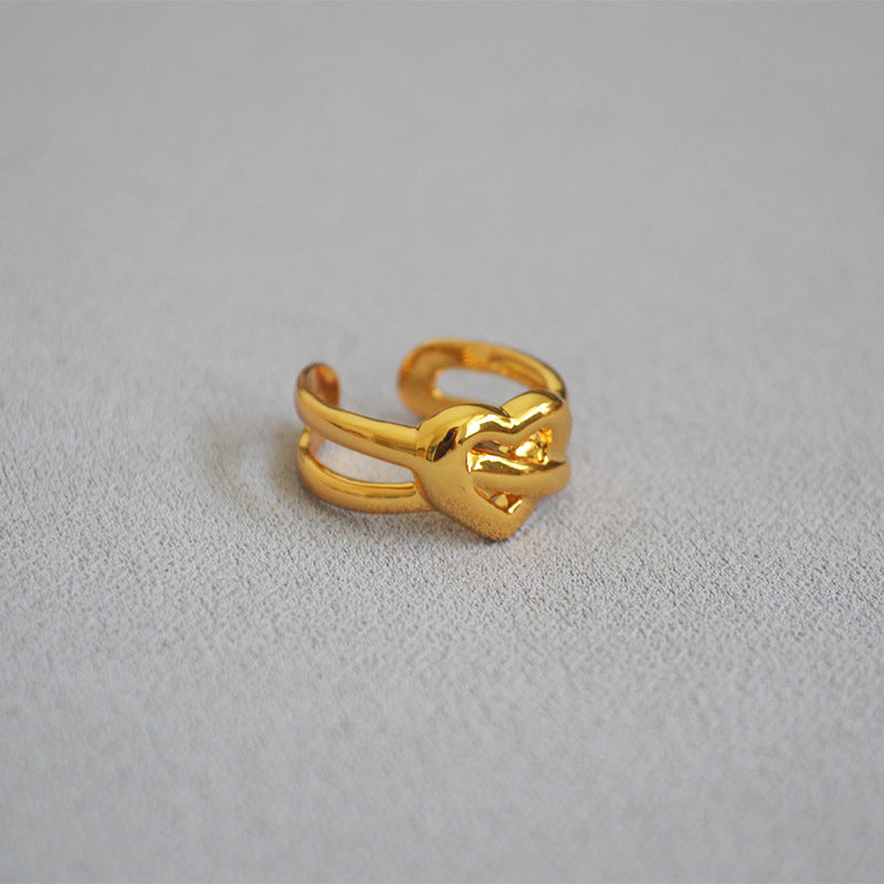 Romantic Gold Ring for Special Moments