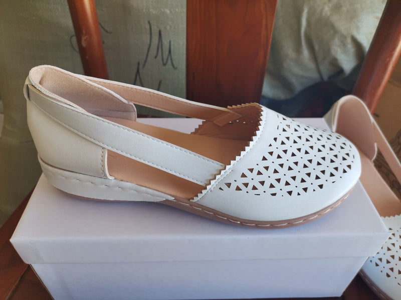 Vintage Inspired Orthopedic Sandals