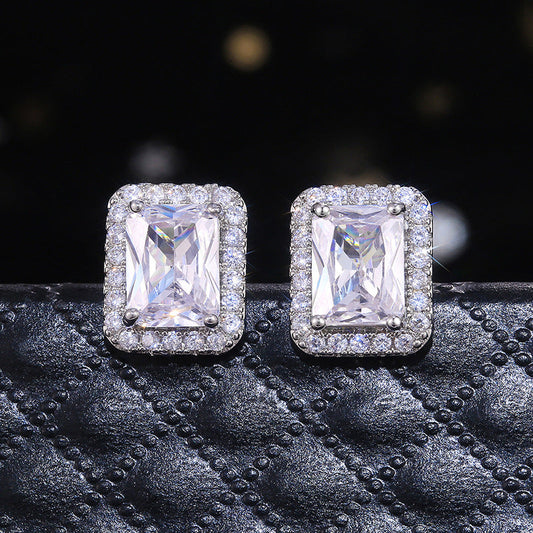 Stunning Earring for Daily Wear