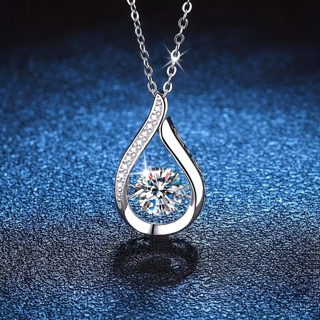 Beautiful Silver Necklace with Unique Style