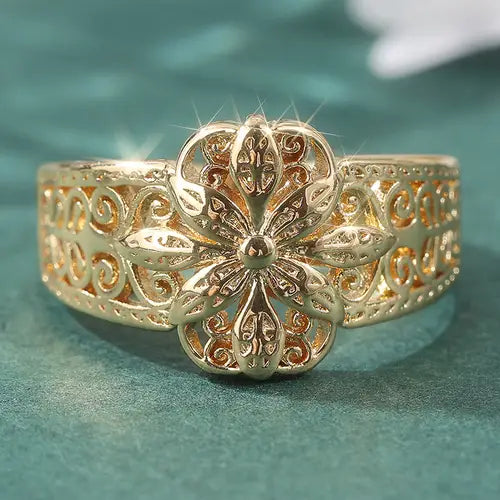 Beautiful Gold Ring with Unique Style