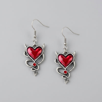 Temptress Heart Earrings