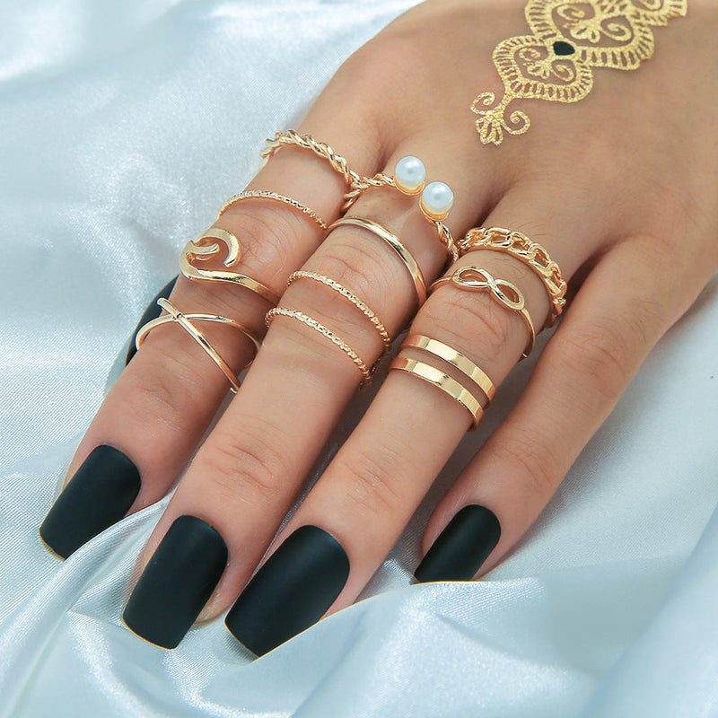 Beautiful Pearl Set with Unique Style
