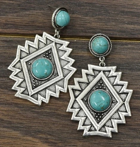 Beautiful Earring with Unique Style