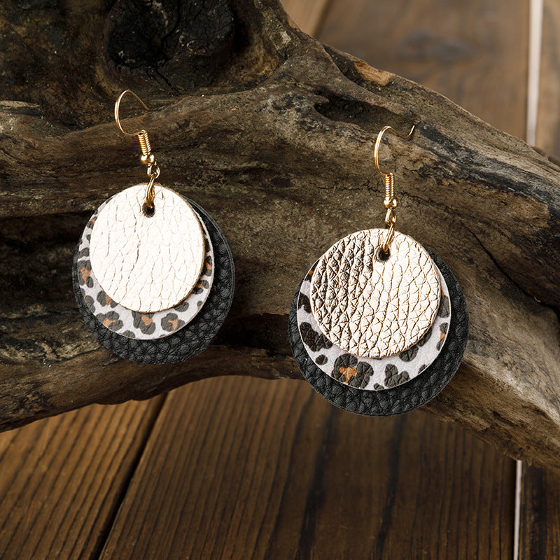 Charming Earring for Any Occasion