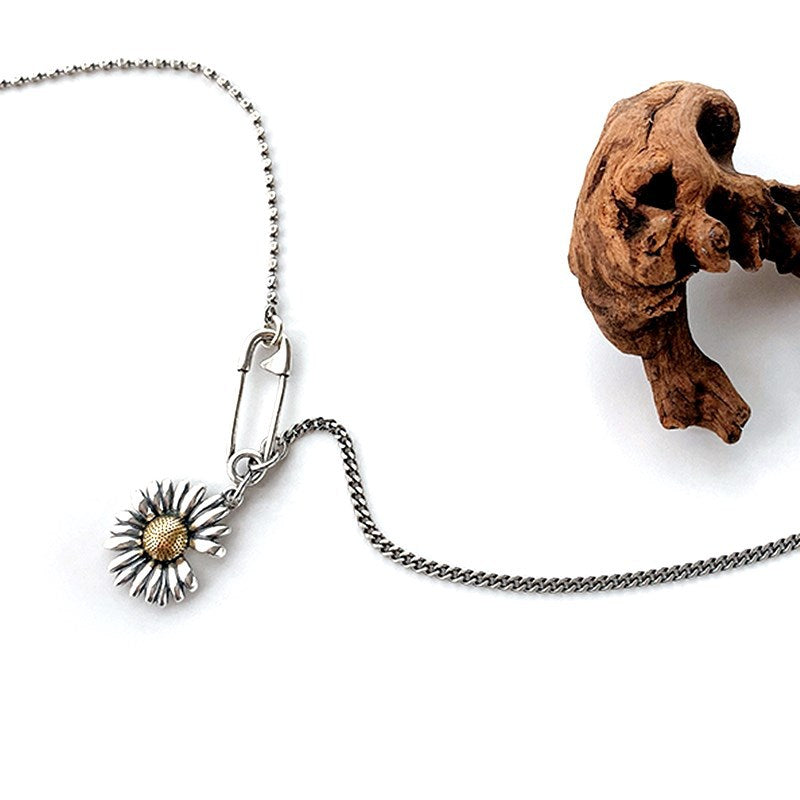 Classic Gold Necklace with Timeless Appeal