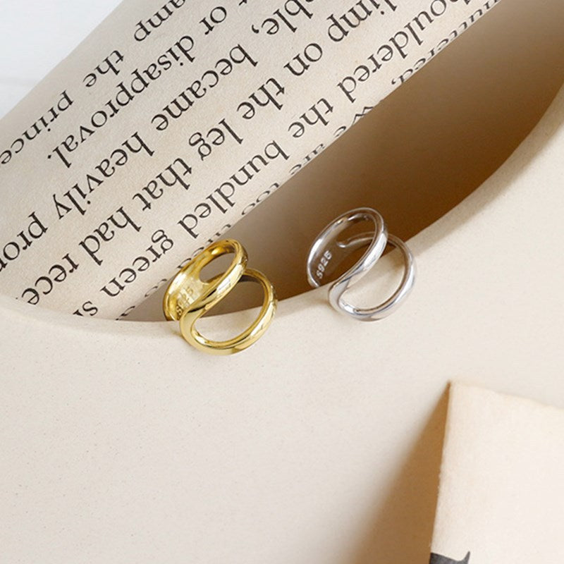 Stunning Gold Earring for Daily Wear