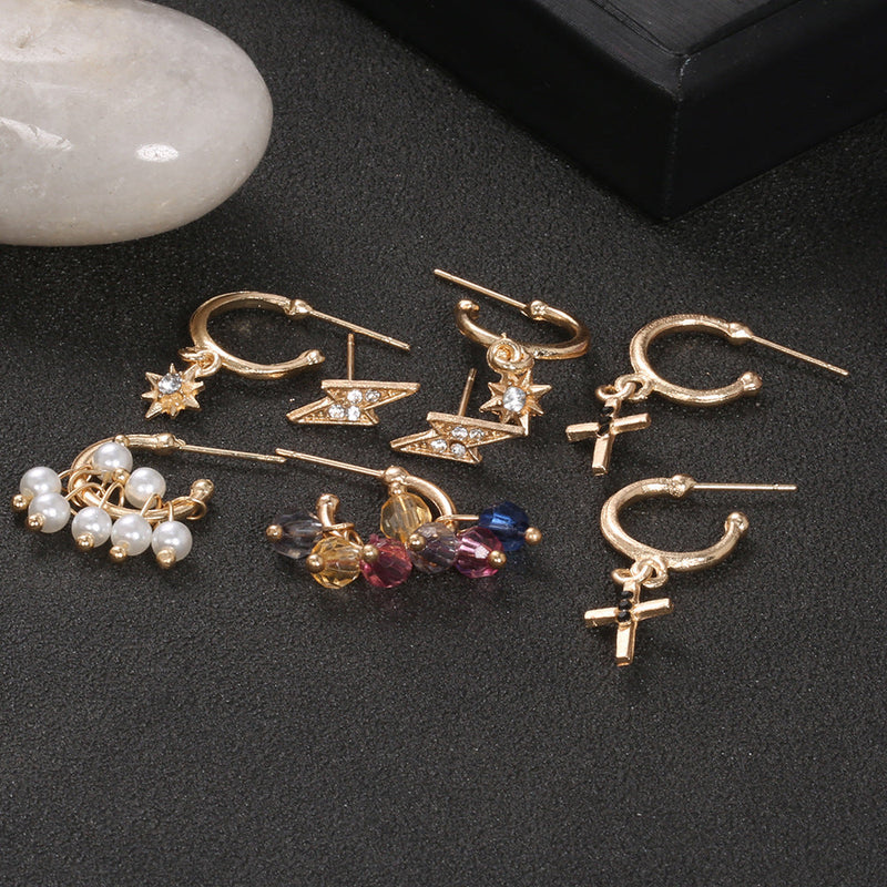 Beautiful Pearl Earring with Unique Style
