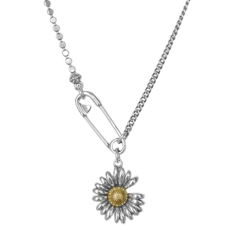 Classic Gold Necklace with Timeless Appeal