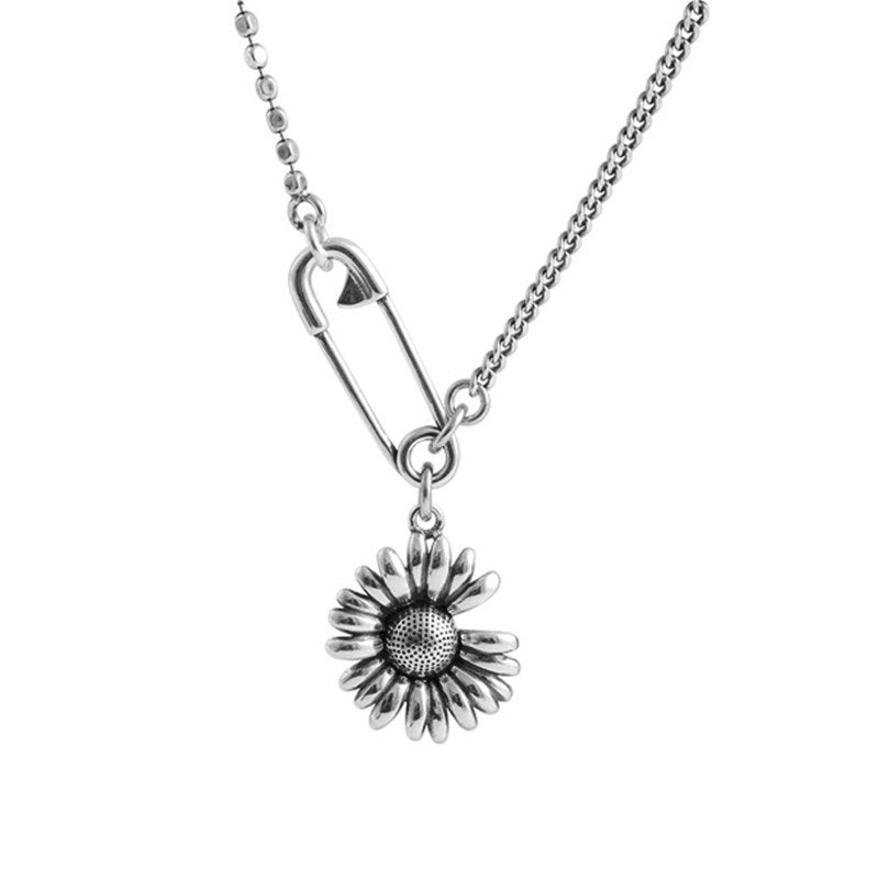 Classic Gold Necklace with Timeless Appeal