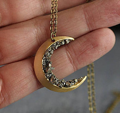 Charming Necklace for Any Occasion