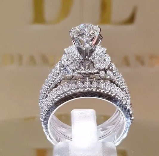 Charming Silver Ring for Any Occasion