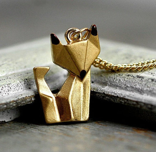 Elegant Gold Necklace for Every Occasion