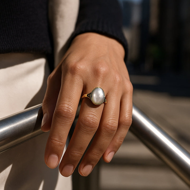 Beautiful Gold Ring with Unique Style