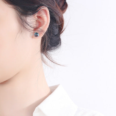 Beautiful Silver Earring with Unique Style