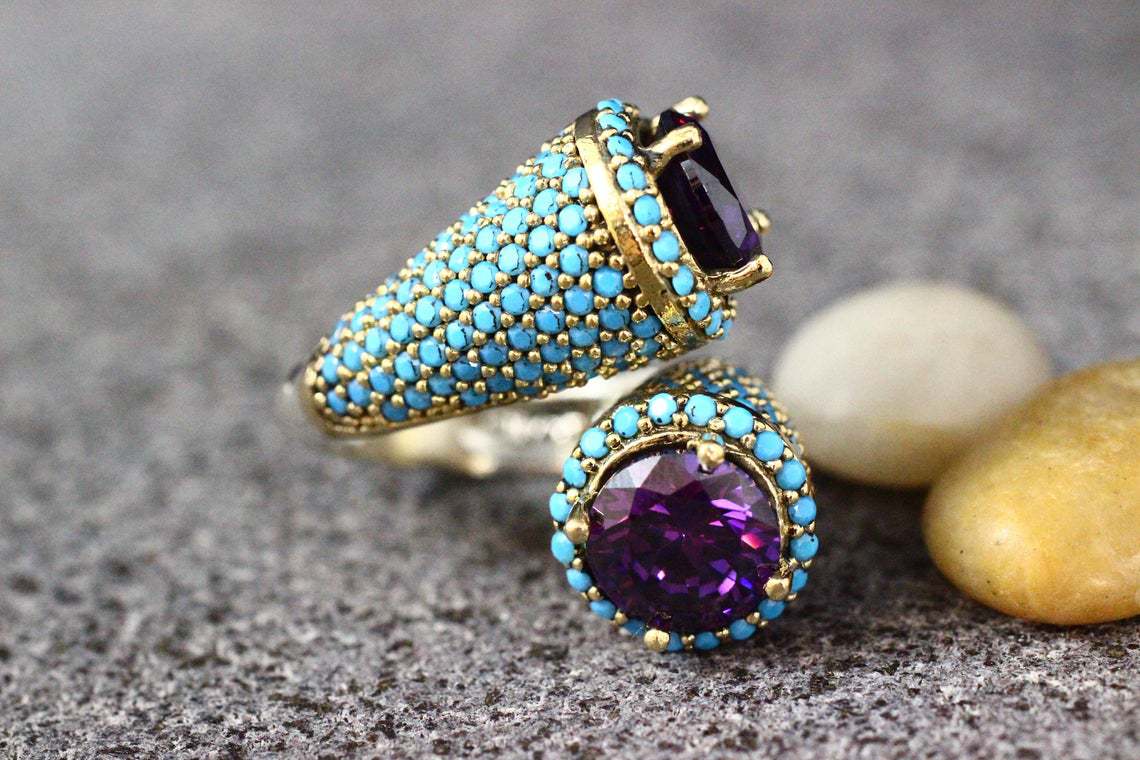 Classic Ring with Timeless Appeal
