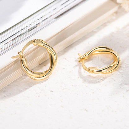 Classic Earring with Timeless Appeal