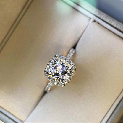 Beautiful Ring with Unique Style