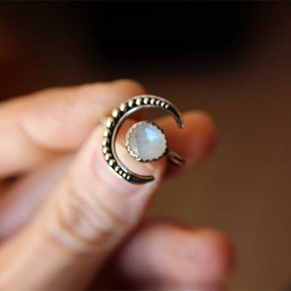 Elegant Silver Ring for Every Occasion