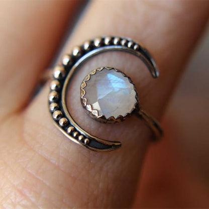 Elegant Silver Ring for Every Occasion