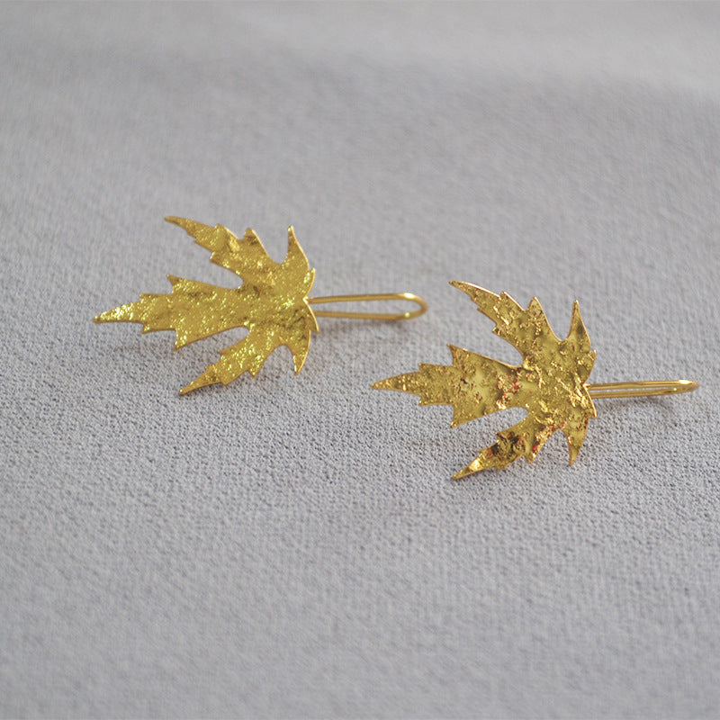 Beautiful Gold Earring with Unique Style