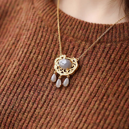 Stunning Gold Necklace for Daily Wear