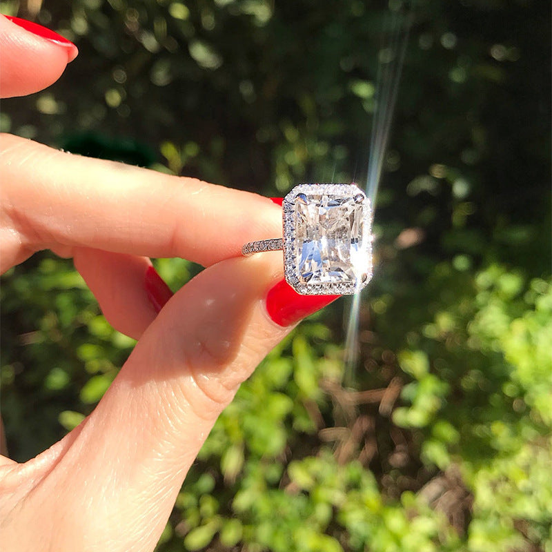 Classic Ring with Timeless Appeal