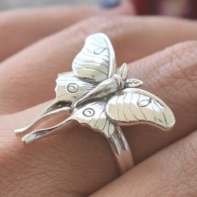 Classic Ring with Timeless Appeal