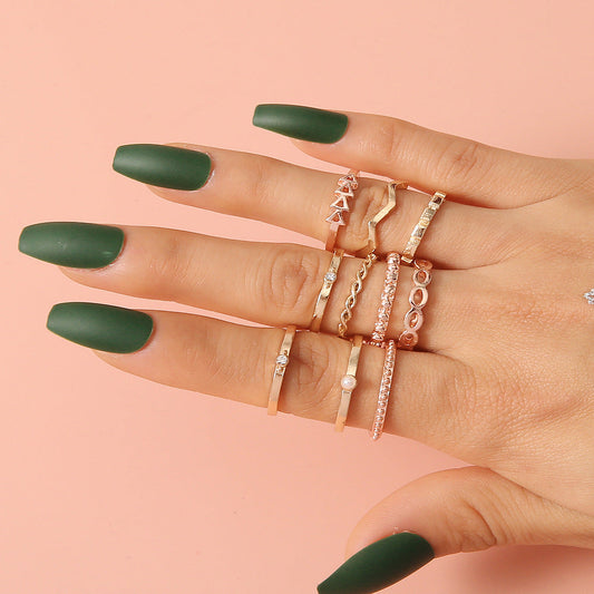 Charming Gold Ring for Any Occasion